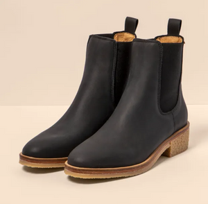 El Naturalista - Black Chelsea Boot