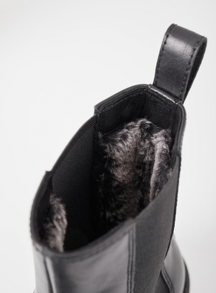 Vagabond Shoemakers - Water Resistant Warm Lined Nubuck Chelsea Boot