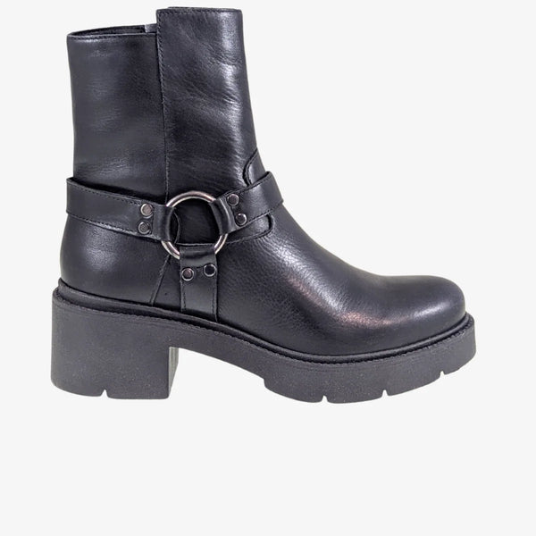 Ateliers - Lug Sole Moto Boots in Black Leather