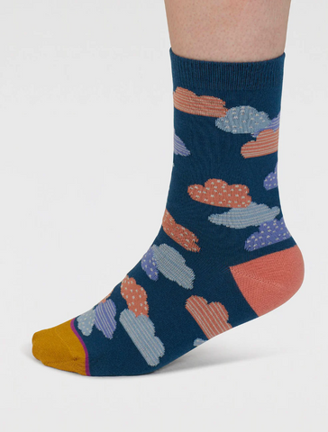 Thought - Organic Cotton Socks in Cloud Print