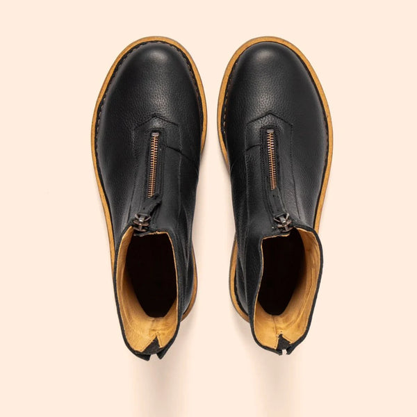 El Naturalista - Front Zip Boot in Black