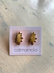 Catmamola - Oak Leaf Stud Earrings in Yellow