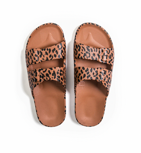 Freedom Moses - Sandals in Leo Toffee