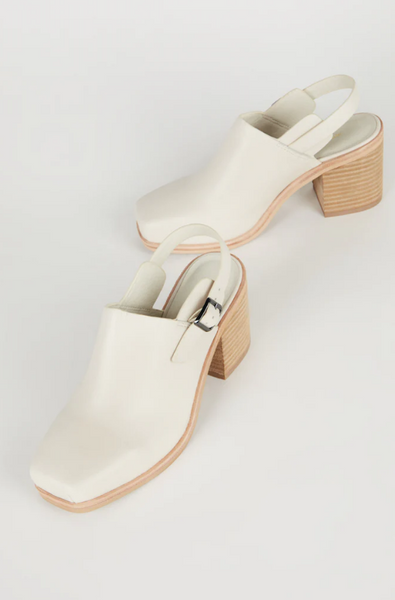 Intentionally Blank - Honcho in Cream Leather